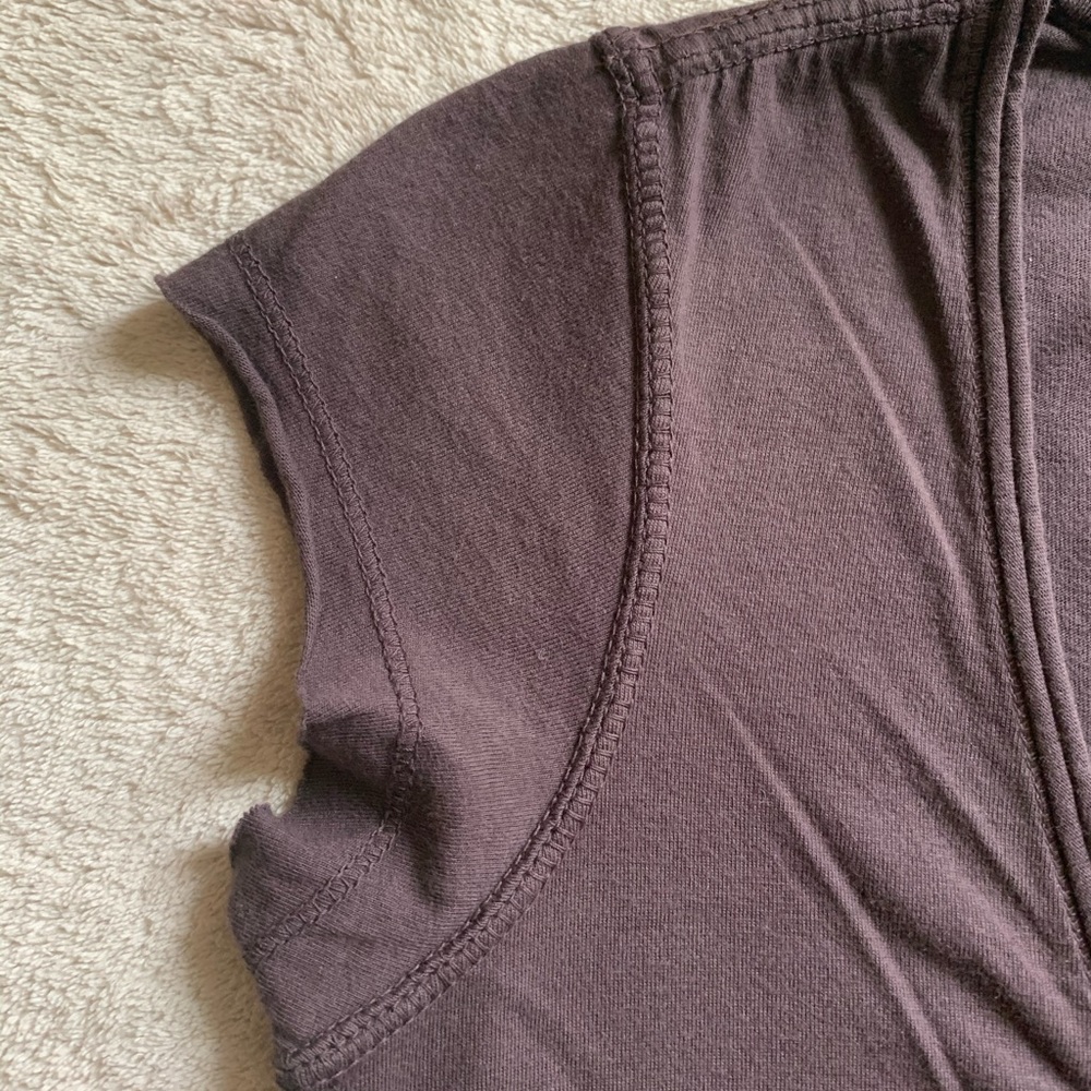 GAP low V-neck small casual brown shirt - Picture 6 of 7